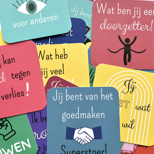 Complimentenkaarten voor kinderen - 48 stuks in doosje -  incl. link naar printables en werkvormen