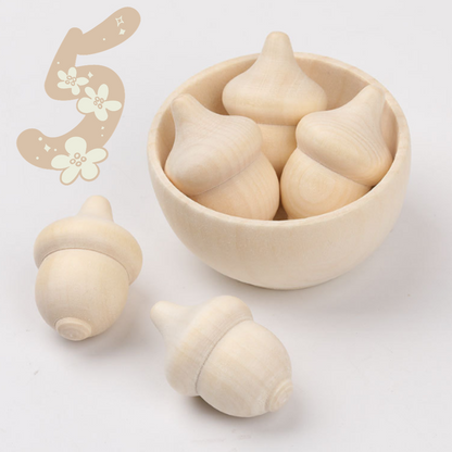 Houten eikeltjes
